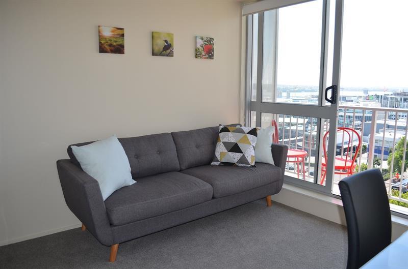 Cosy Two Bedroom Harbour Views *