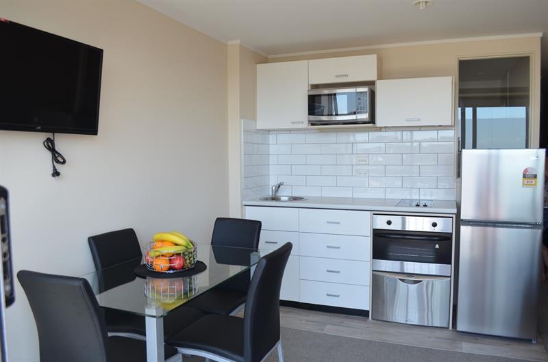 Cosy Two Bedroom Harbour Views Apartment