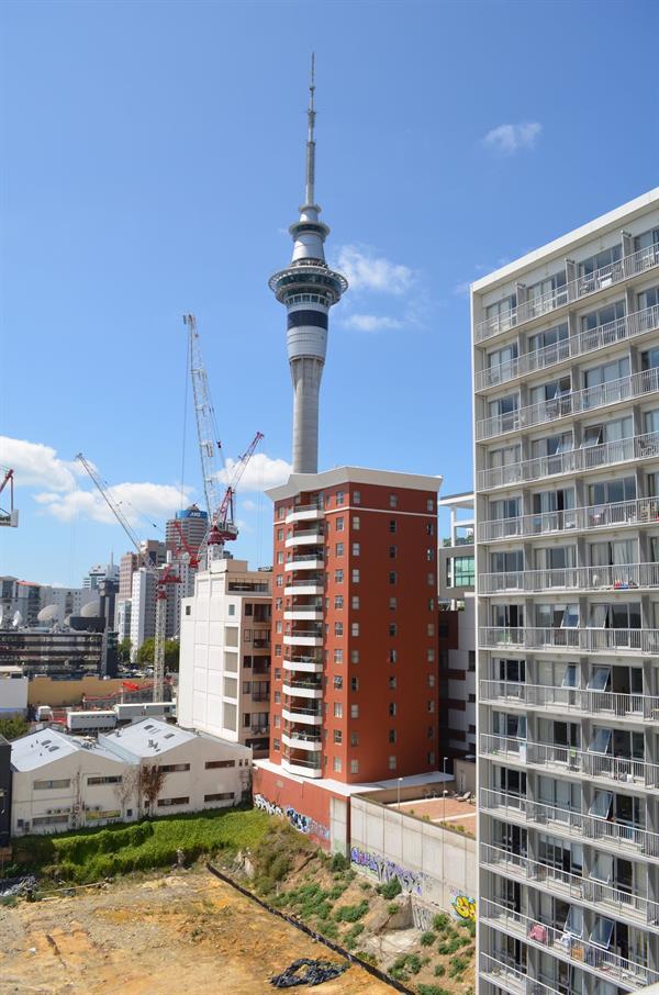 Cosy Two Bedroom Harbour Views